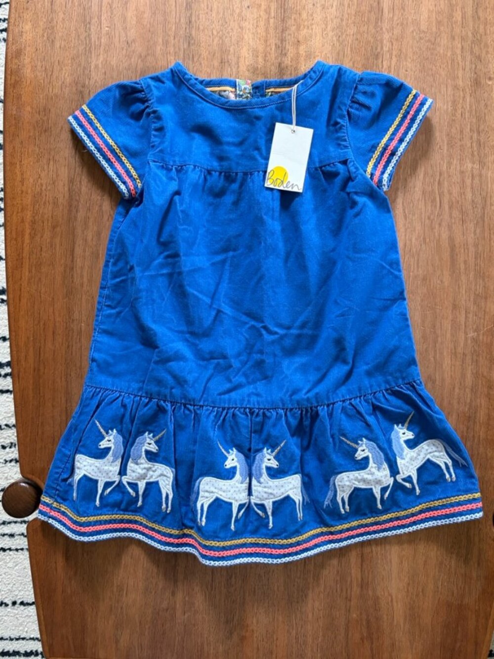NWT Mini Boden unicorn appliqué corduroy dress, size 2-3, blue embroidered